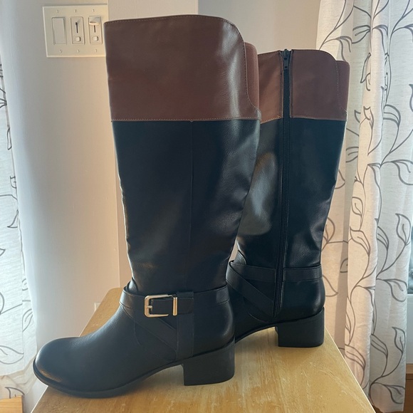 Women’s riding boots 6.5M - Picture 2 of 12